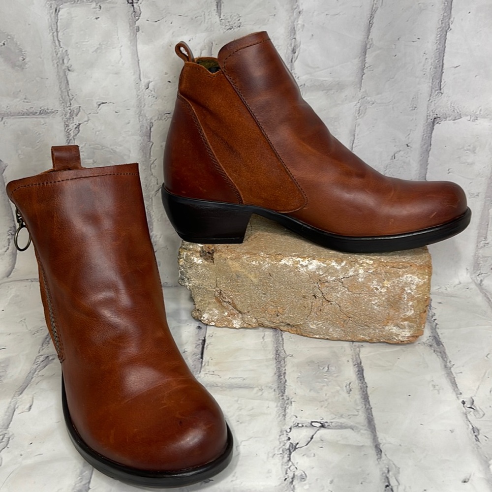 Fly London Meli Ankle Boots Brown Leather and Suede Upper with Ring Zipper Pull
